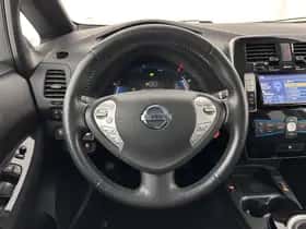 Nissan Leaf (2014) thumbnail 19