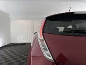 Nissan Leaf (2014) thumbnail 26