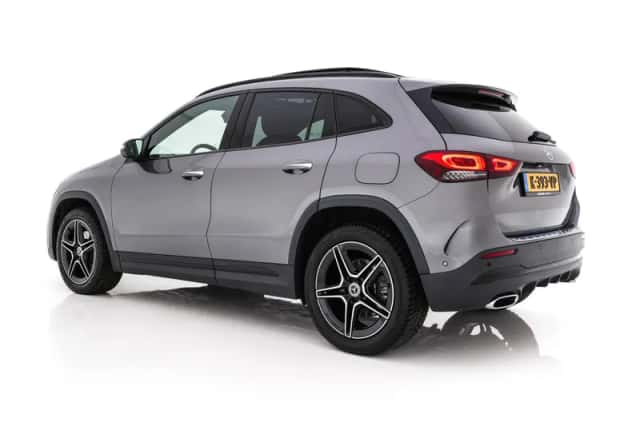 Mercedes-Benz GLA (2021) thumbnail 5