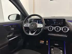 Mercedes-Benz GLA thumbnail 9