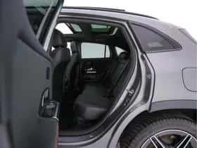 Mercedes-Benz GLA (2021) thumbnail 10
