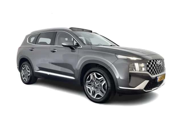 Hyundai Santa Fe (2022) thumbnail 1