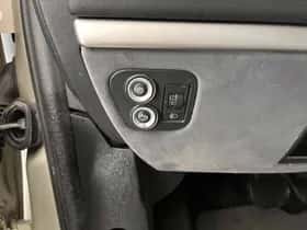 Peugeot 807 (2011) thumbnail 21
