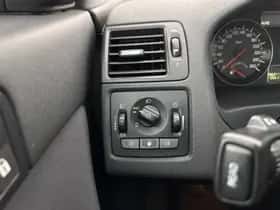 Volvo S40 (2010) thumbnail 17