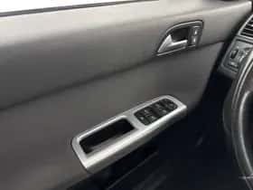 Volvo S40 (2010) thumbnail 18