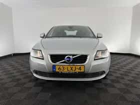 Volvo S40 (2010) thumbnail 3