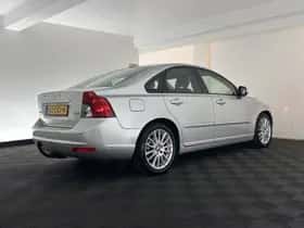 Volvo S40 (2010) thumbnail 7