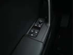 SEAT Leon (2022) thumbnail 22