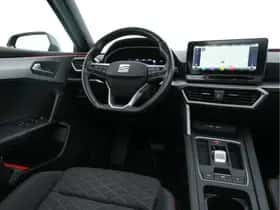 SEAT Leon (2022) thumbnail 8