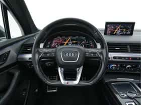 Audi SQ7 (2017) thumbnail 17