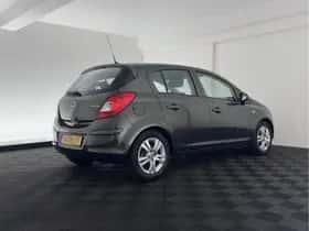 Opel Corsa (2014) thumbnail 7