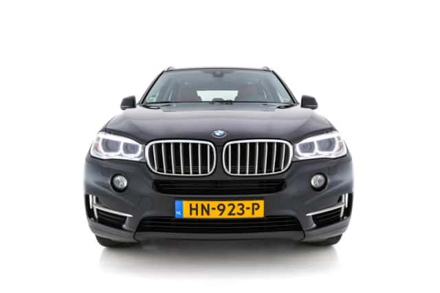 BMW X5 (2015) thumbnail 3