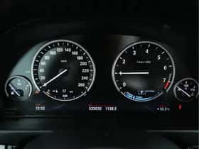 BMW X5 (2015) thumbnail 21