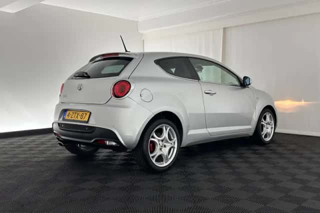 Alfa Romeo Mito (2015) thumbnail 6