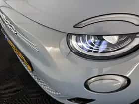 Fiat 500 (2020) thumbnail 32
