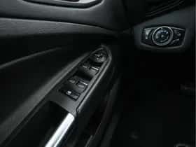 Ford C max (2015) thumbnail 22