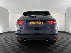 Jaguar F-Pace (2017) thumbnail 6