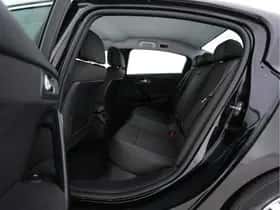 Peugeot 508 (2015) thumbnail 10