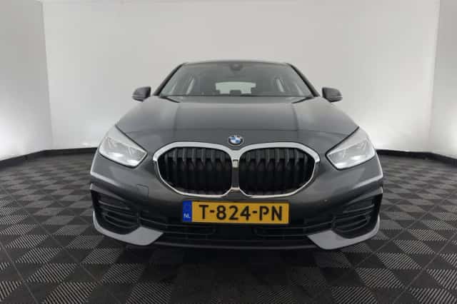 BMW 1-Serie (2020) thumbnail 3