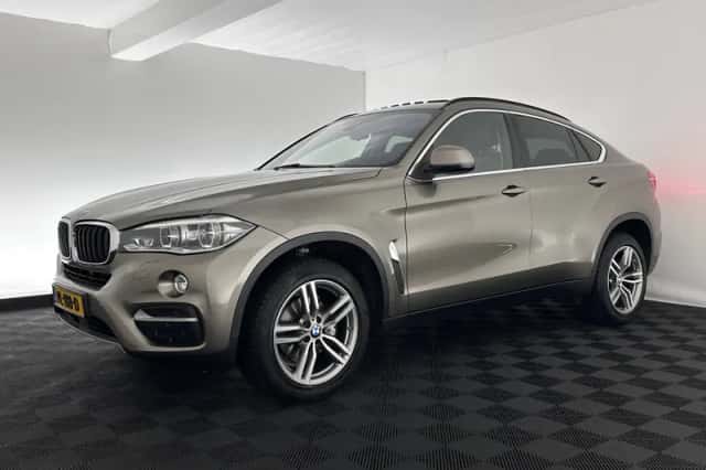 BMW X6 (2017) thumbnail 4