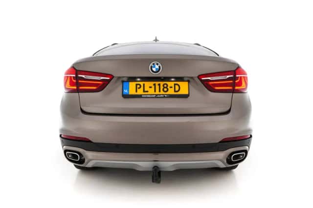BMW X6 (2017) thumbnail 6