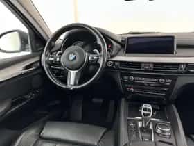 BMW X6 (2017) thumbnail 9