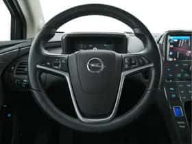Opel Ampera (2012) thumbnail 18