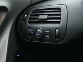 Opel Ampera (2012) thumbnail 20