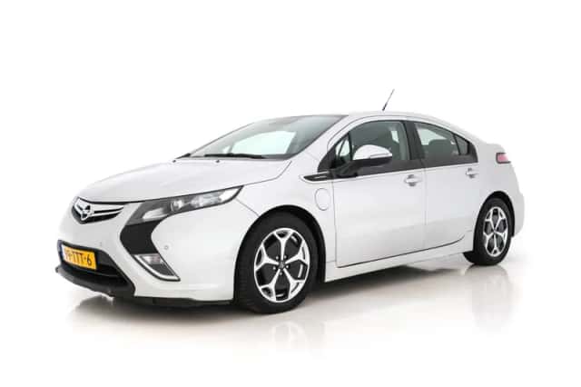Opel Ampera (2012) thumbnail 4