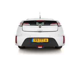 Opel Ampera (2012) thumbnail 6