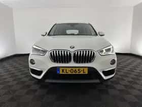 BMW X1 (2016) thumbnail 3