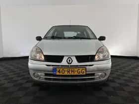 Renault Clio thumbnail 3