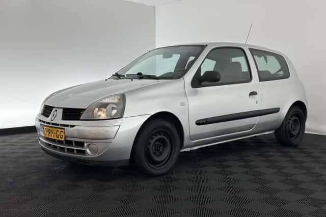 Renault Clio (2005) thumbnail 4