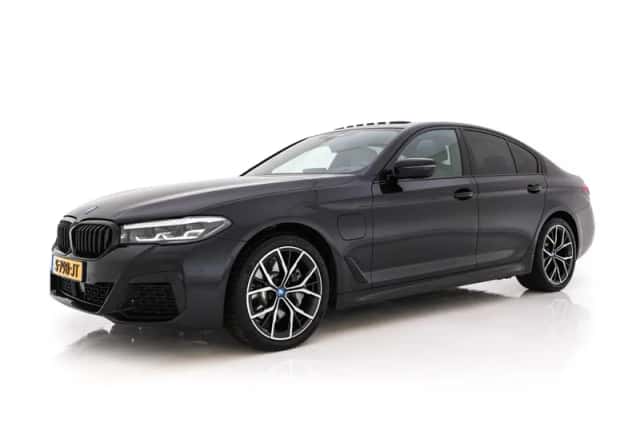 BMW 5-Serie (2023) thumbnail 4