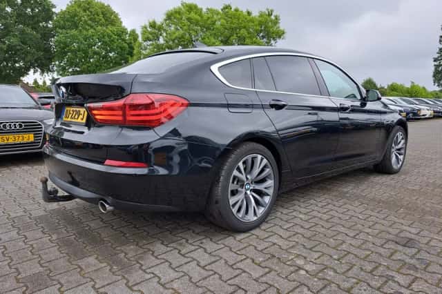 BMW 5-Serie (2014) thumbnail 6
