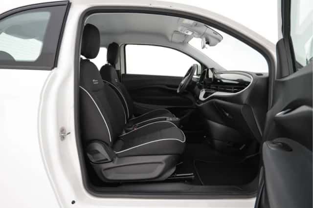 Fiat 500 (2022) thumbnail 12