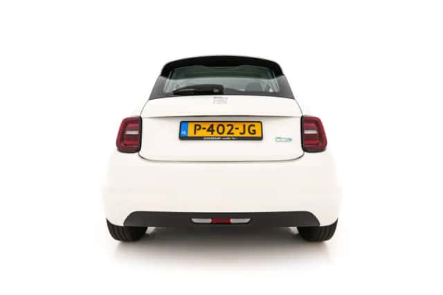 Fiat 500 (2022) thumbnail 6