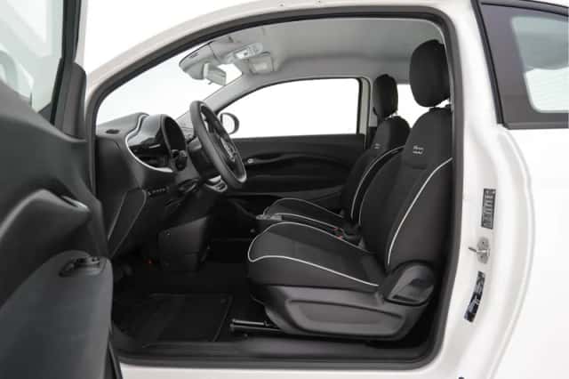 Fiat 500 (2022) thumbnail 9