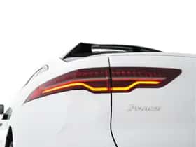 Jaguar I-Pace (2018) thumbnail 32