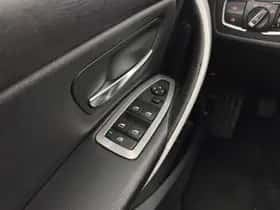 BMW 3-Serie (2015) thumbnail 18