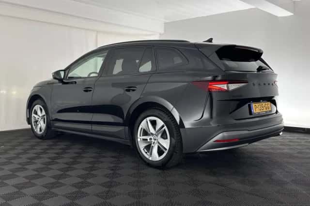 Škoda Enyaq (2022) thumbnail 5