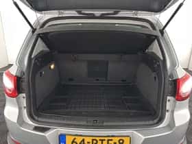 Volkswagen Tiguan (2011) thumbnail 12