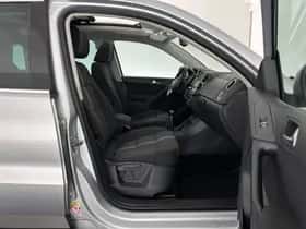 Volkswagen Tiguan (2011) thumbnail 13
