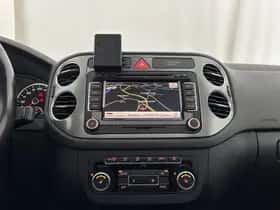Volkswagen Tiguan (2011) thumbnail 14
