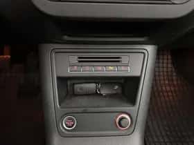 Volkswagen Tiguan (2011) thumbnail 16