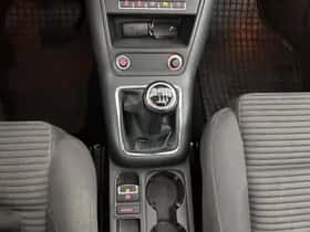 Volkswagen Tiguan (2011) thumbnail 17