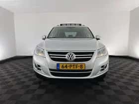 Volkswagen Tiguan (2011) thumbnail 3