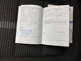 Volkswagen Tiguan (2011) thumbnail 28