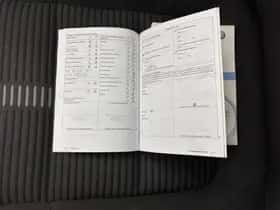Volkswagen Tiguan (2011) thumbnail 31