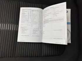 Volkswagen Tiguan (2011) thumbnail 33